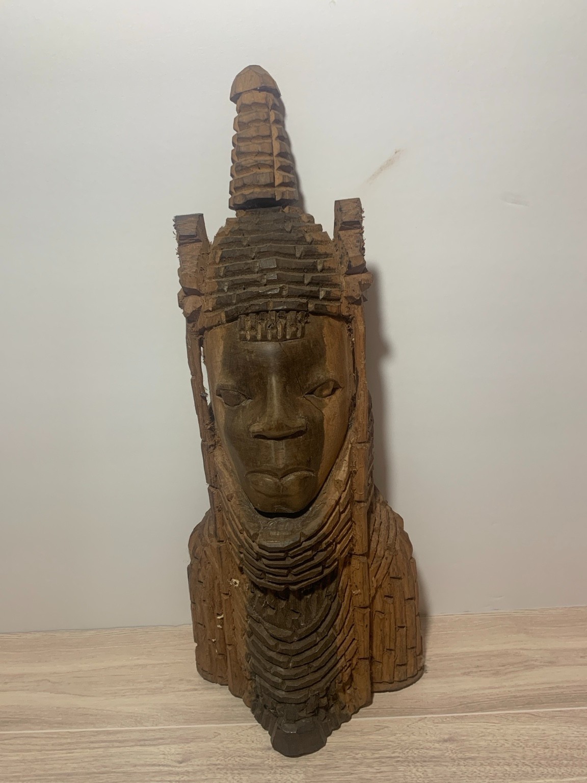 Vintage Hand Carved Wooden Nigerian Benin King Statue, 15