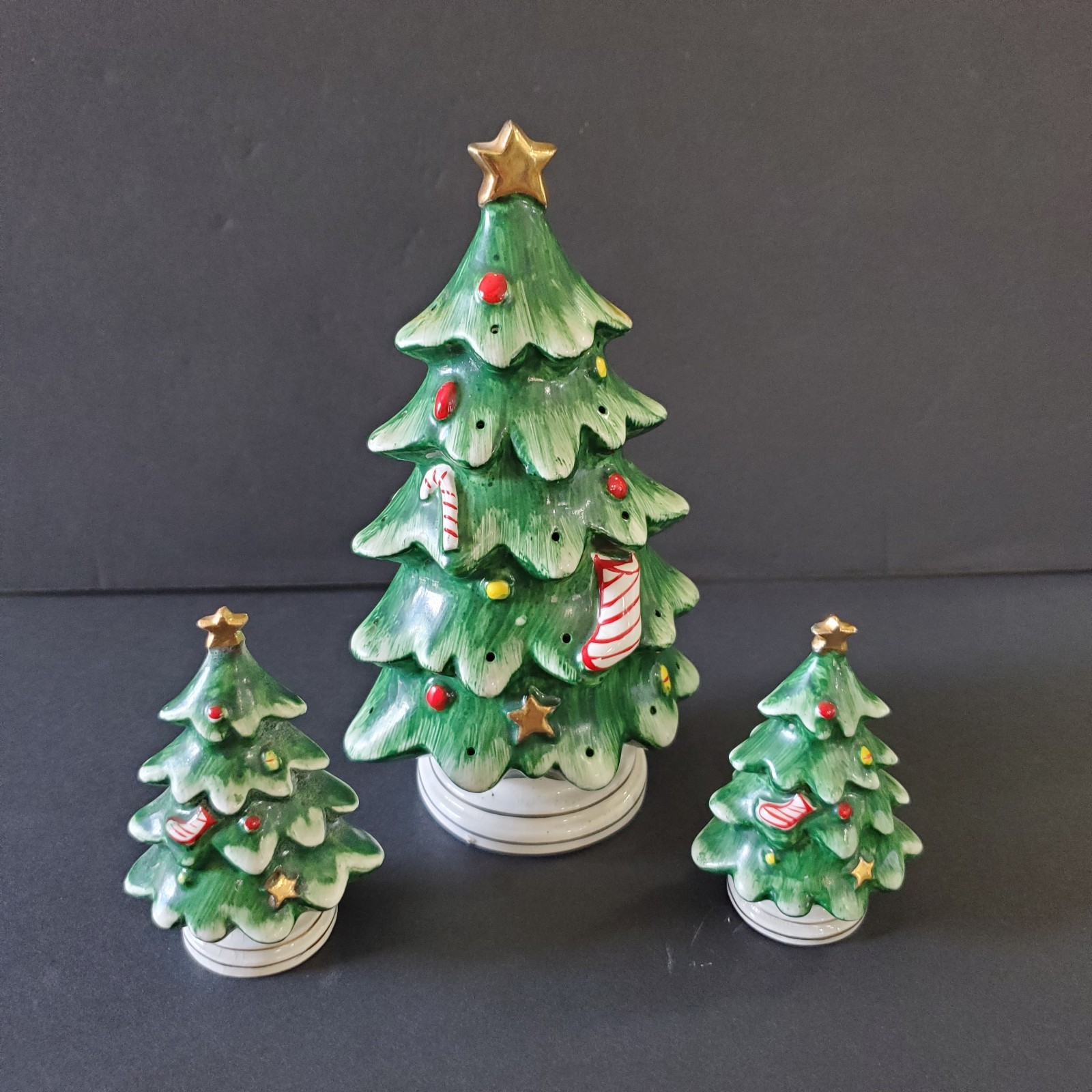 Vintage Lefton Christmas Tree Set Salt Pepper Toothpick Hor d\'oeuvre/Appetizer
