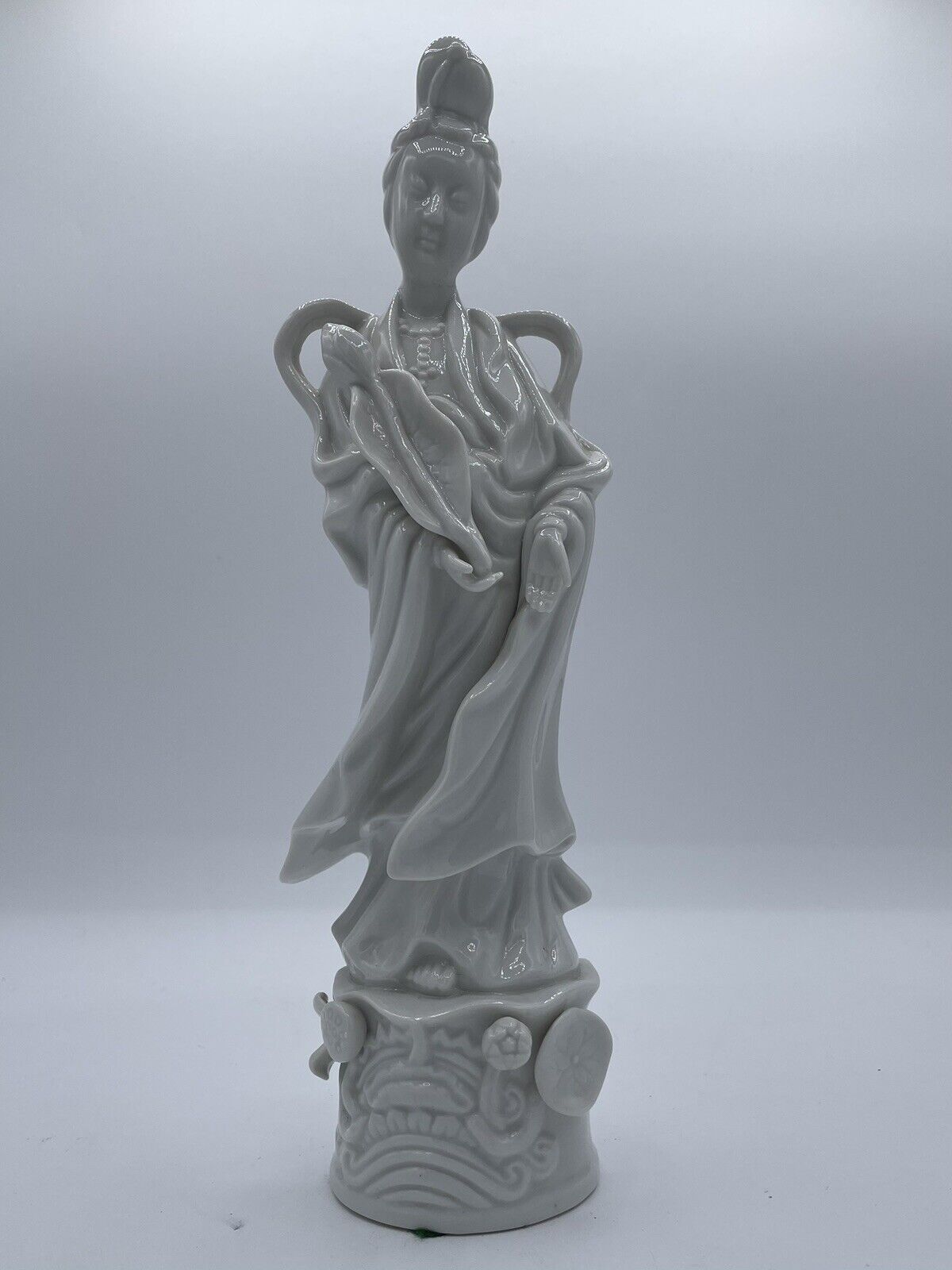 Vintage Oriental White HOMCO Porcelain Kwan Yin Porcelain Figurine