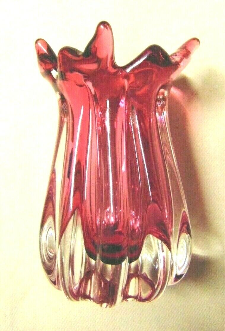Vtg MCM Chalet Murano Sommerso Cranberry Art Glass Ribbed Swung Vase