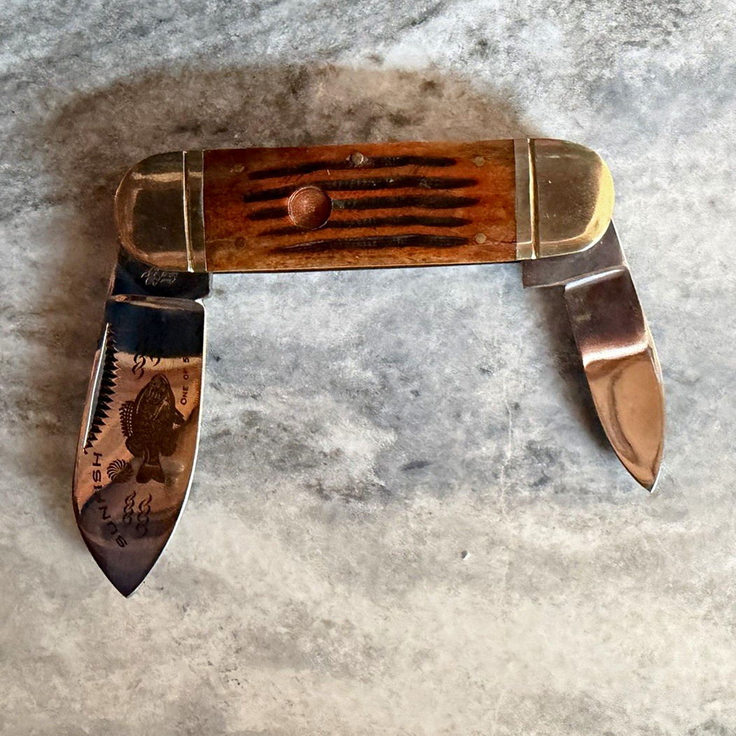 Vintage 2-Blade Pocketknife Wood Handle Stainless Fish Etched Blade