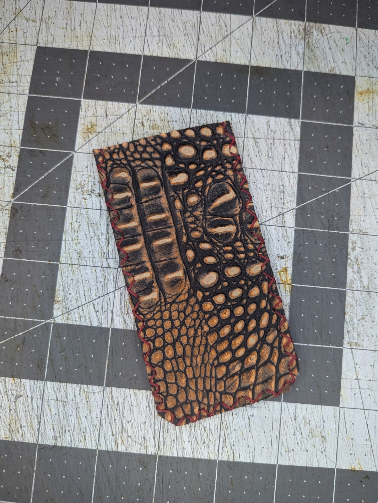 Yellow Alligator Print Leather Knife Slip With X Stitching