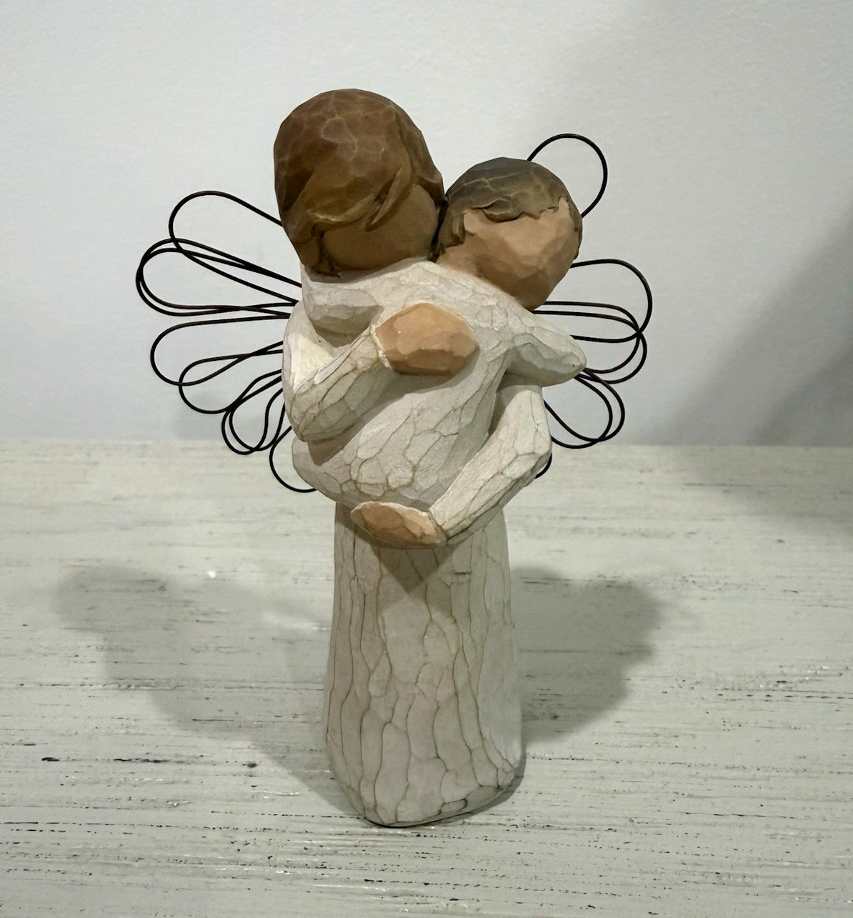 Willow Tree Angel\'s Embrace Figurine by Susan Lordi Painted Resin 2002