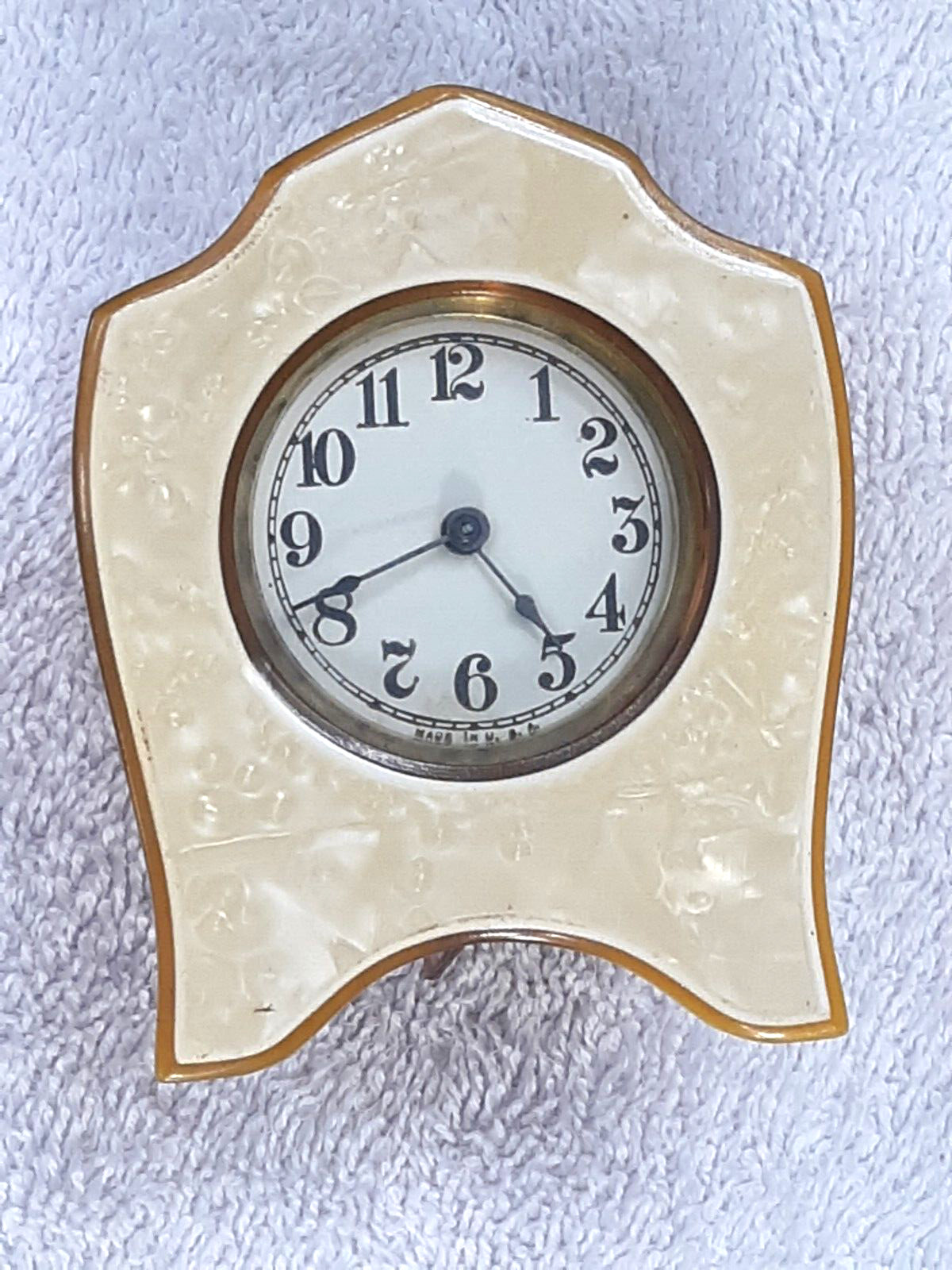 Excellent 1930's  Catalin/Bakelite Orange ClockTransparent wind-up  Works - Nice