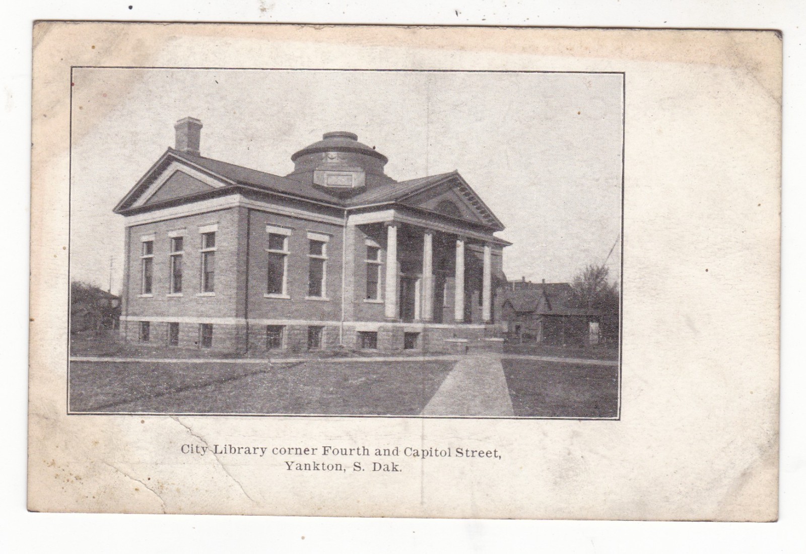 c1910 YANKTON SOUTH DAKOTA CITY LIBRARY 4th & CAPITOL STREET VINTAGE POSTCARD SD