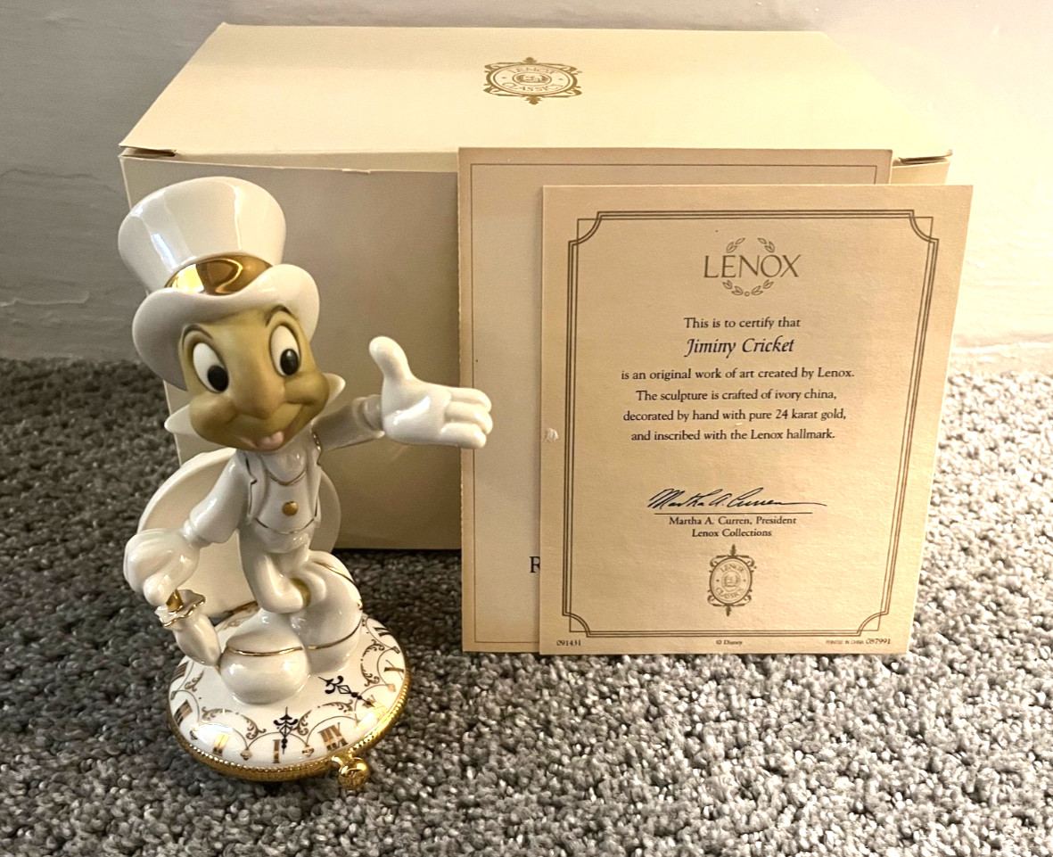 Disney Lenox Showcase Collection Jiminy Cricket Figurine - Original Box & COA Disney Lenox Showcase Collection Jiminy Cricket Figurine - Original Box & COA