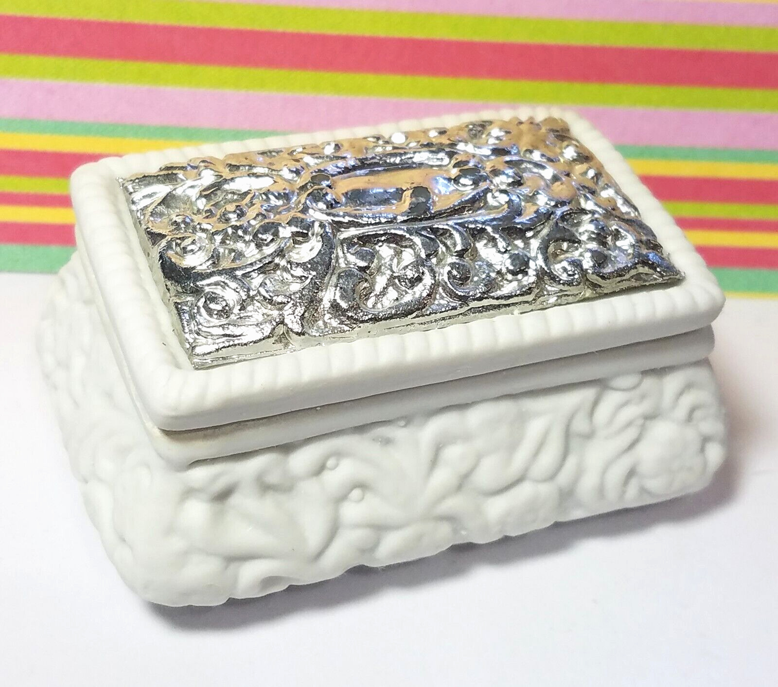 Vintage Silver Tone White Ceramic Floral Design Miniature Trinket Jewelry Box