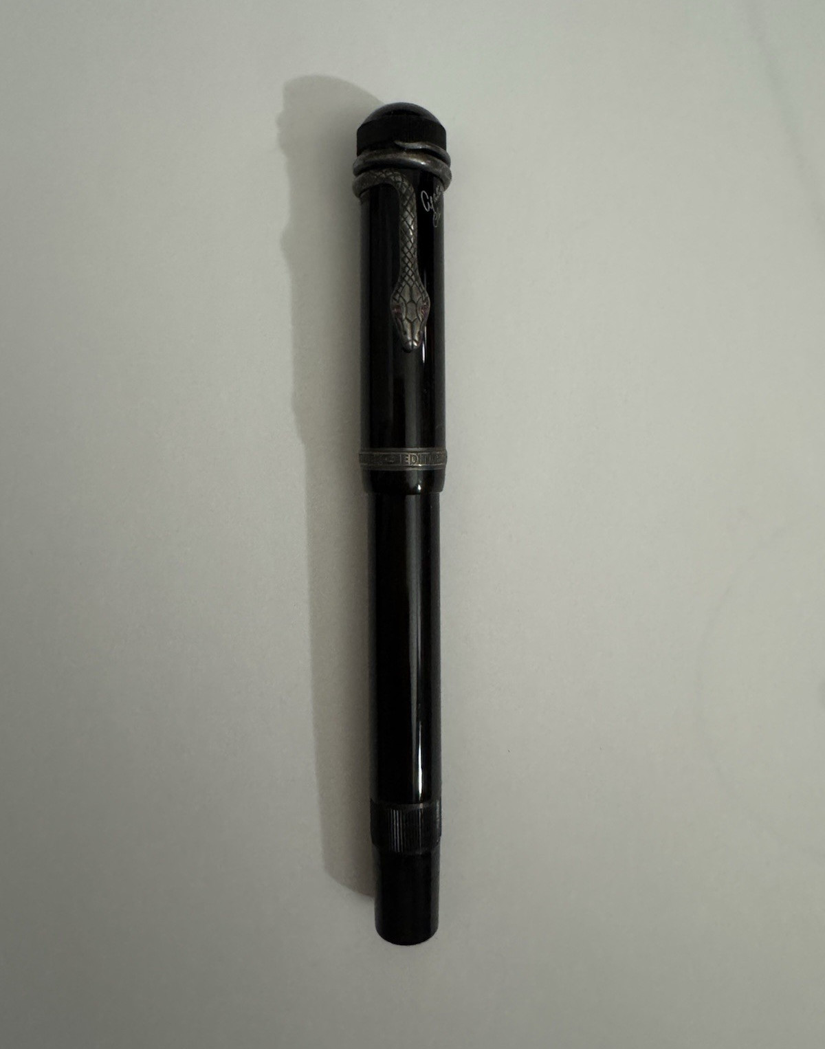 Montblanc Meisterstück Agatha Christie Limited Edition Fountain Pen 18K M