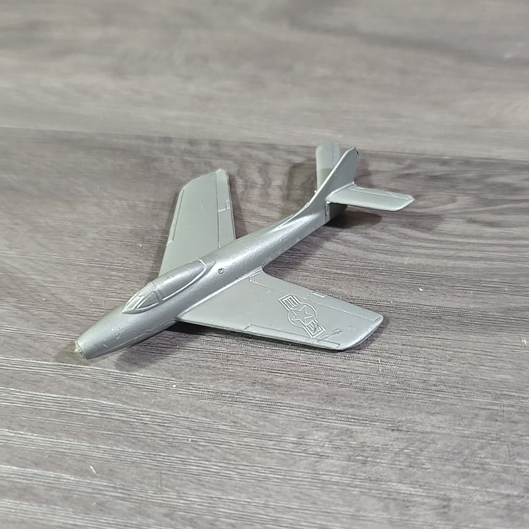  Vintage Mid Century Cereal Premium Plastic Jets Silver Grey Plane