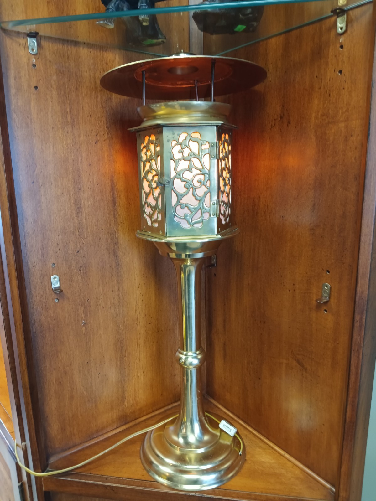 HOLLYWOOD REGENCY Chinoiserie BRASS LAMP Midcentury Japanese LANTERN