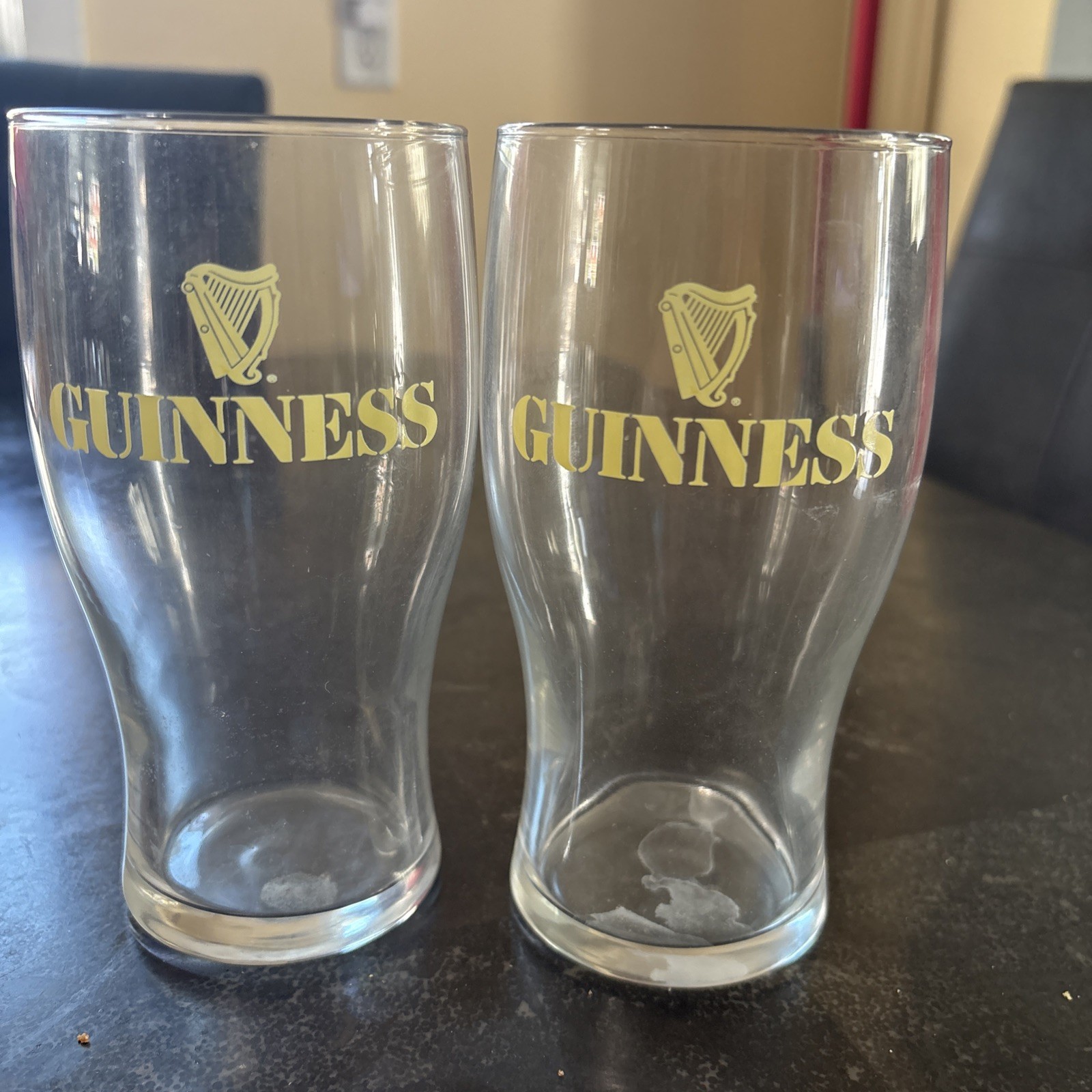 Guinness Irish Stout Pint Drinking Glass Logo w/ Hearth 6\