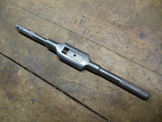 vintage GTD #0 straight tap handle small old machine shop tool