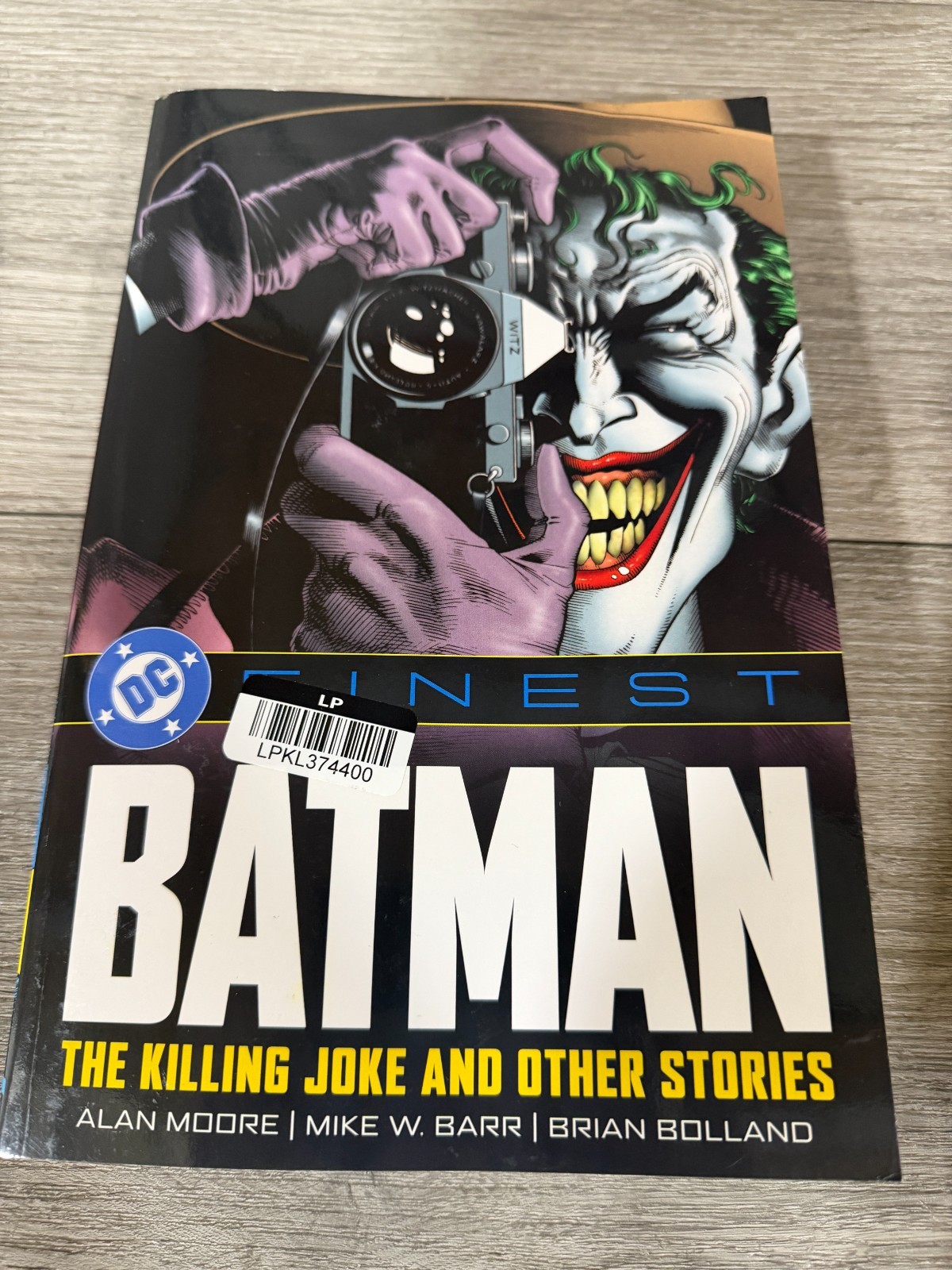 DC Finest: Batman: the Killing Joke and Other Stories (DC Comics July 2025) DC Finest: Batman: the Killing Joke and Other Stories (DC Comics July 2025)