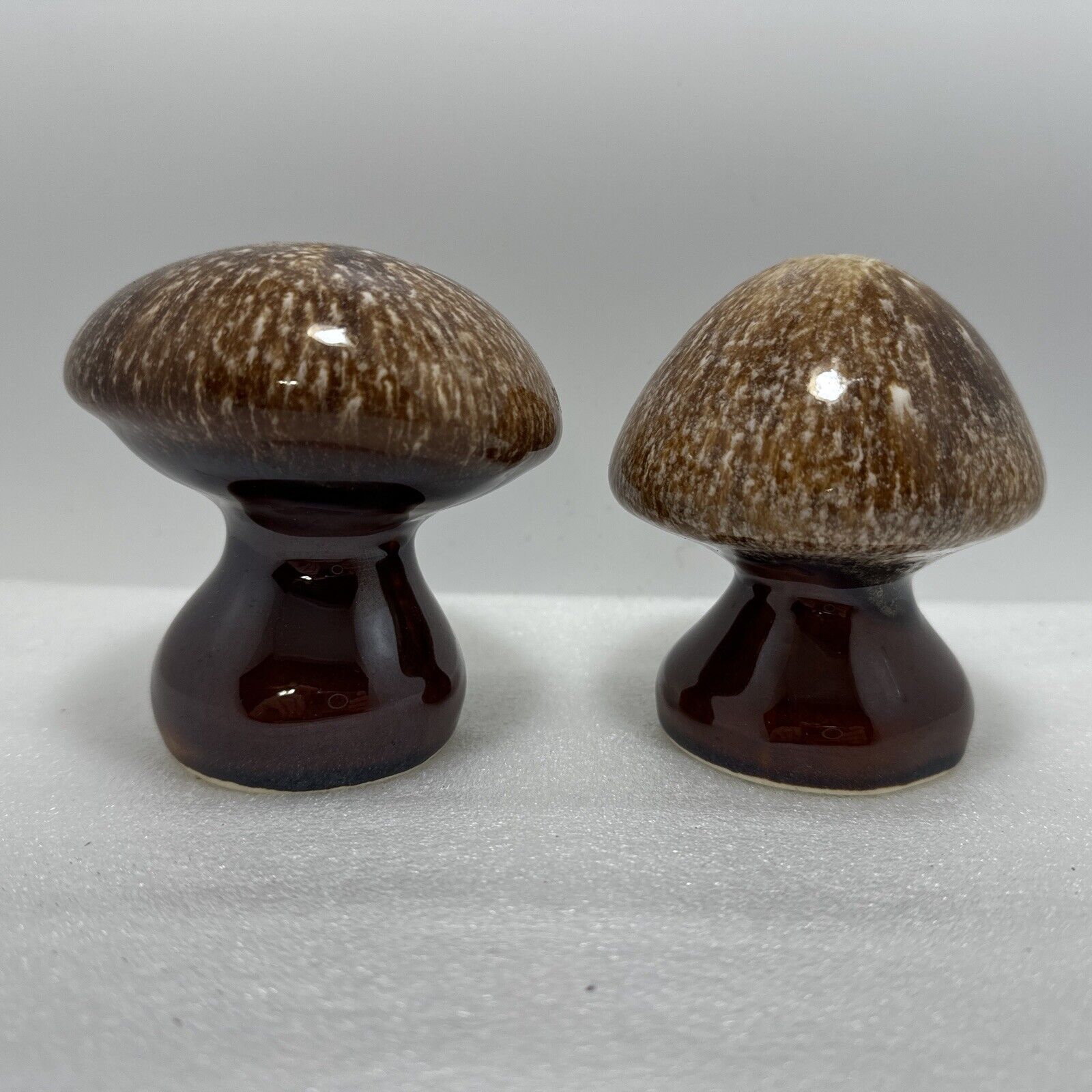 Vintage Hull Mushroom Salt Pepper Shakers