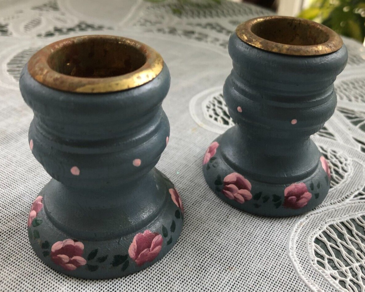SET OF 2 WOOD CANDLEHOLDER FOR 7/8\