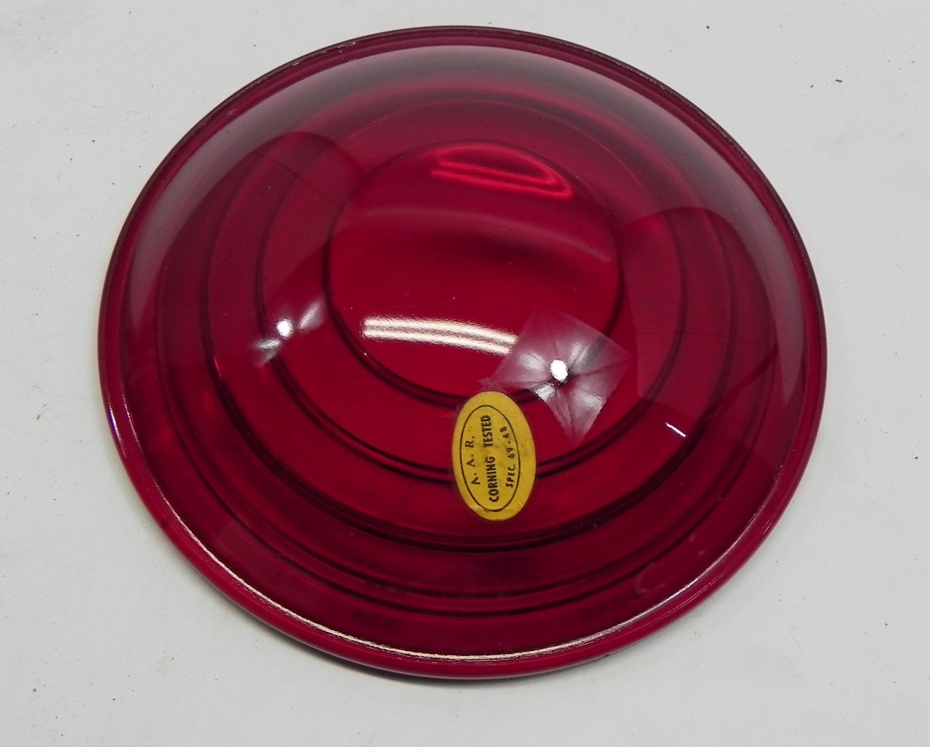 VINTAGE CORNING #1935 RED GLASS RAILROAD LAMP AAR SPEC LIGHT LENS NOS 5