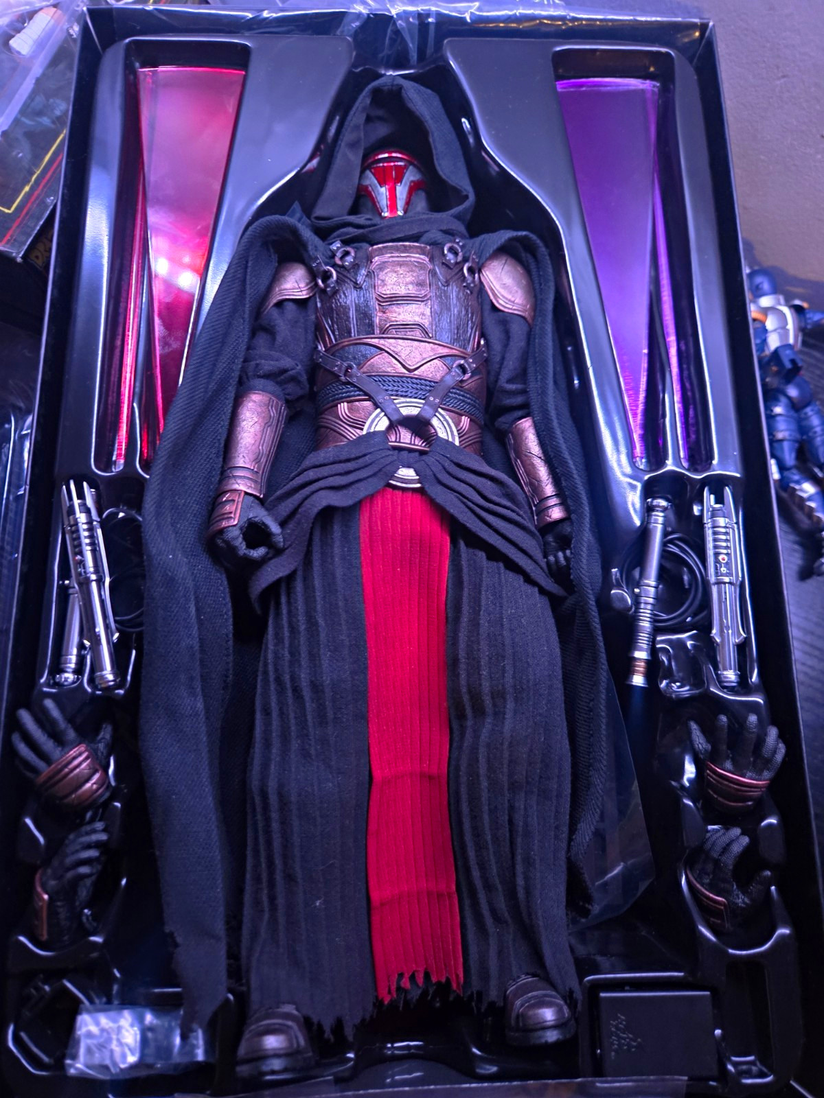 Hot Toys Video Game Masterpiece VGM62 Star Wars Darth Revan 1/6 Hot Toys Video Game Masterpiece VGM62 Star Wars Darth Revan 1/6