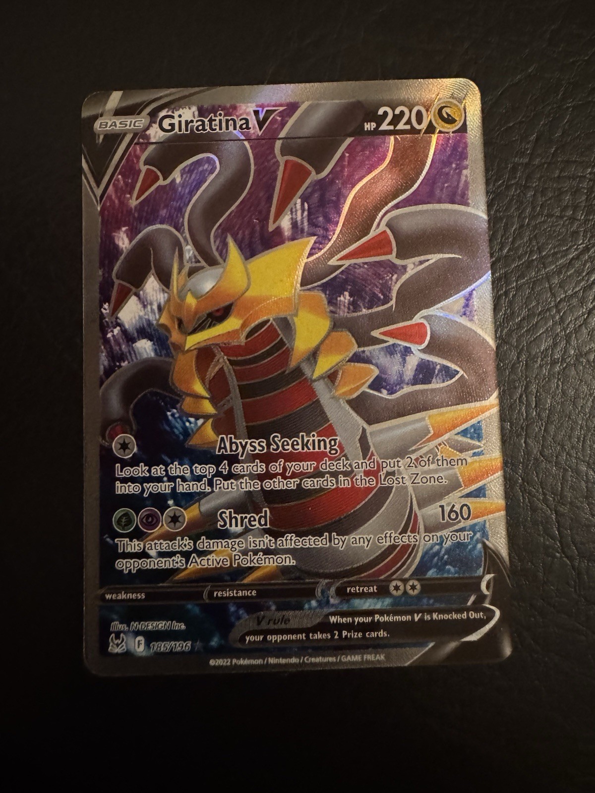 Pokémon TCG Giratina V 185/196 Lost Origin
