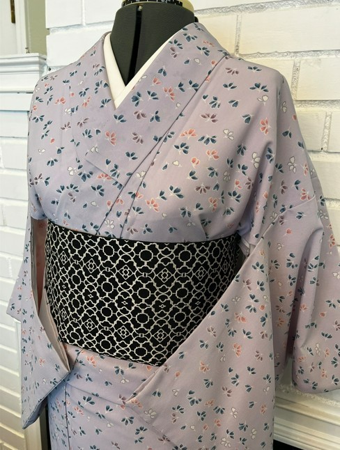 Japanese Vintage Awase Kimono – Lavender Gray with Small Floral Komon Pattern