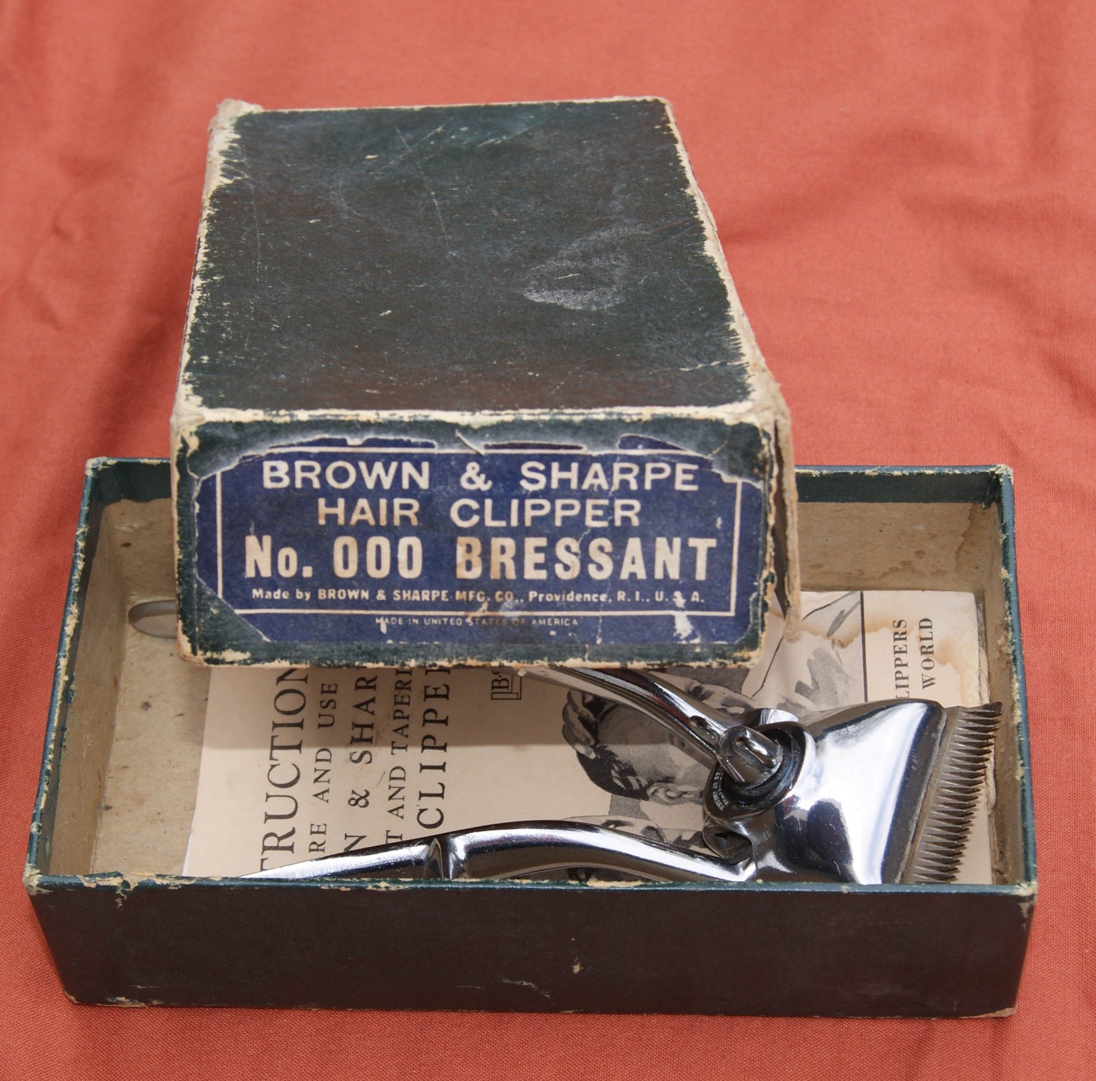 Vintage Brown & Sharpe Manual Hair Clipper No. 000 Bressant w Box and Instrucns.
