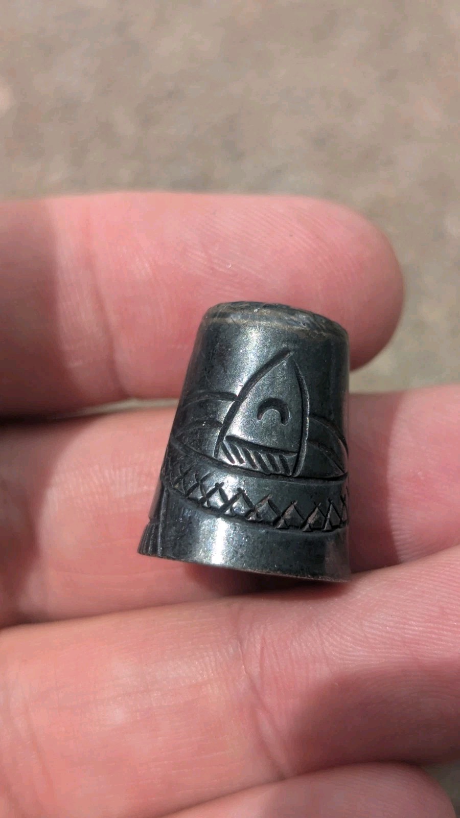 Taxco Victoria Ana Nunez Brilanti 925 Silver Thimble w/ Sombrero & Diamond 
