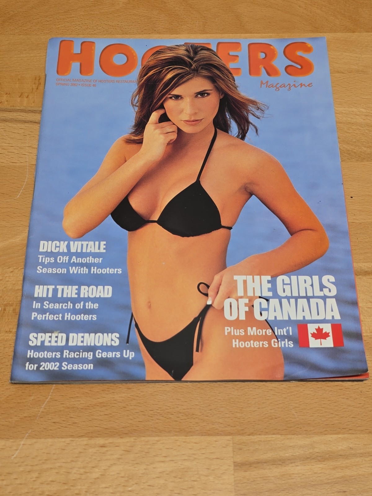 Hooters Girls Magazine Spring 2002 Issue 46 The Girls of Canada (& More)