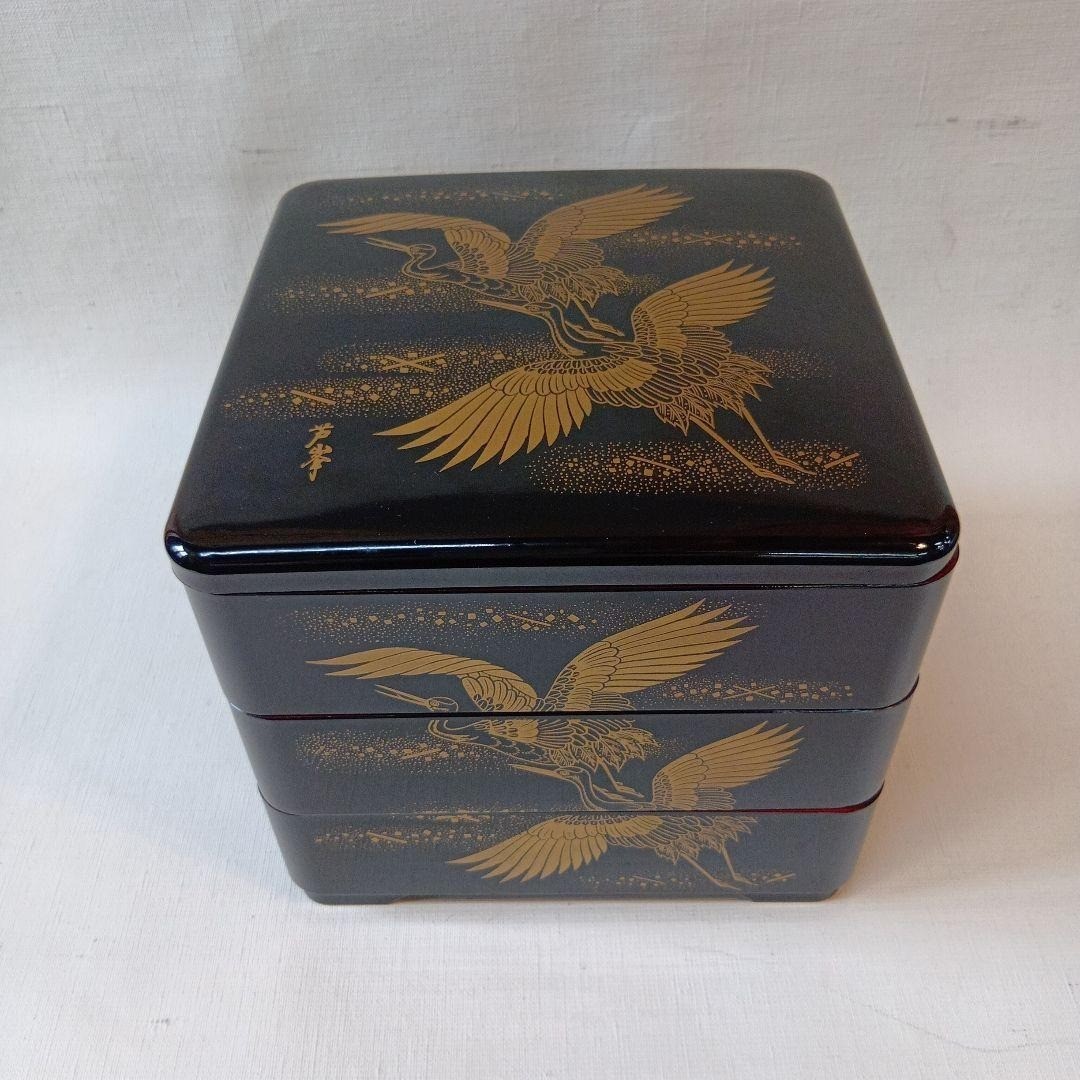 Jubako Bento Box Lacquer Crane Gold Japanese Three-Tiered Black Craft