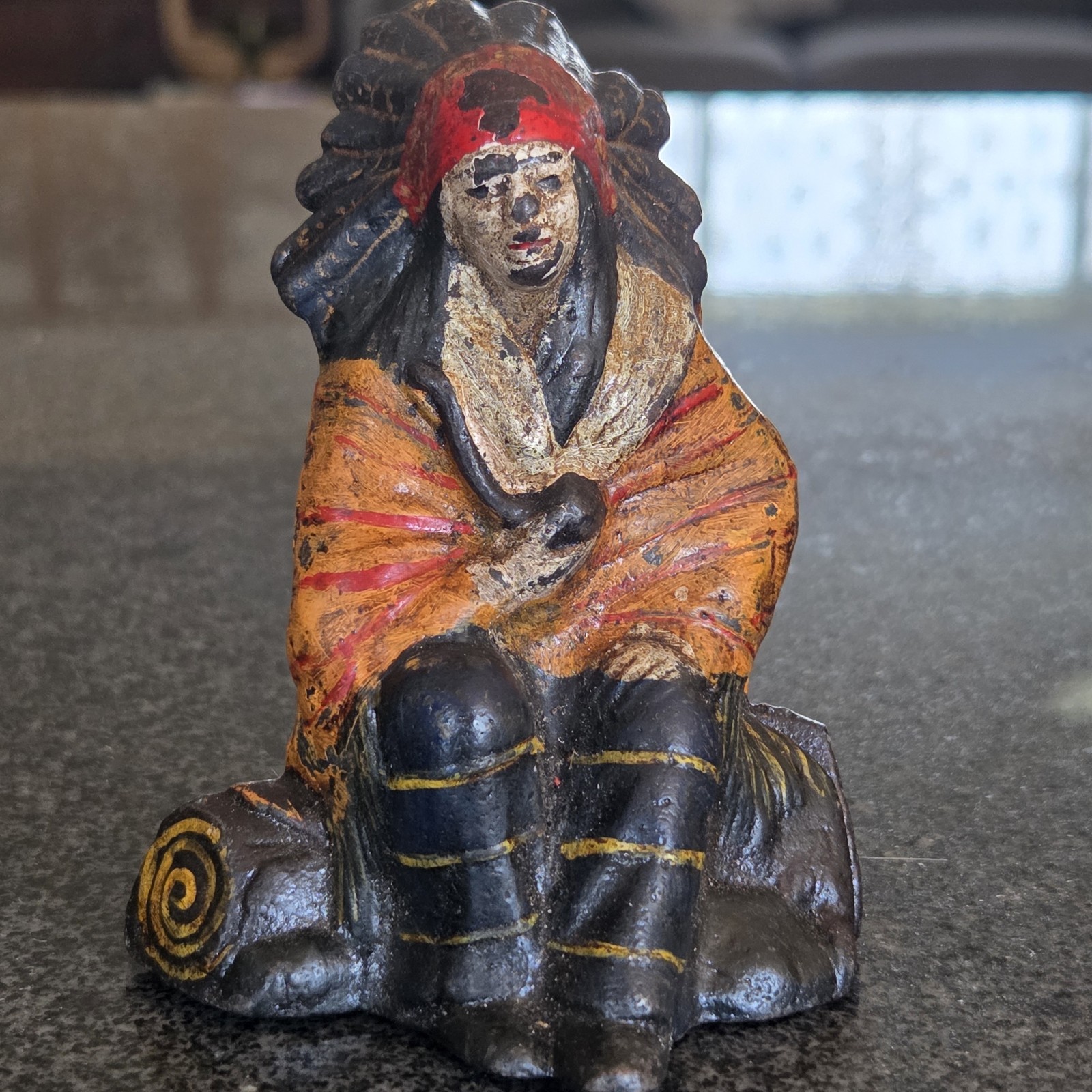 Vintage Antique Cast Iron Native American Indian Chief On Log Still Bank 3.5\