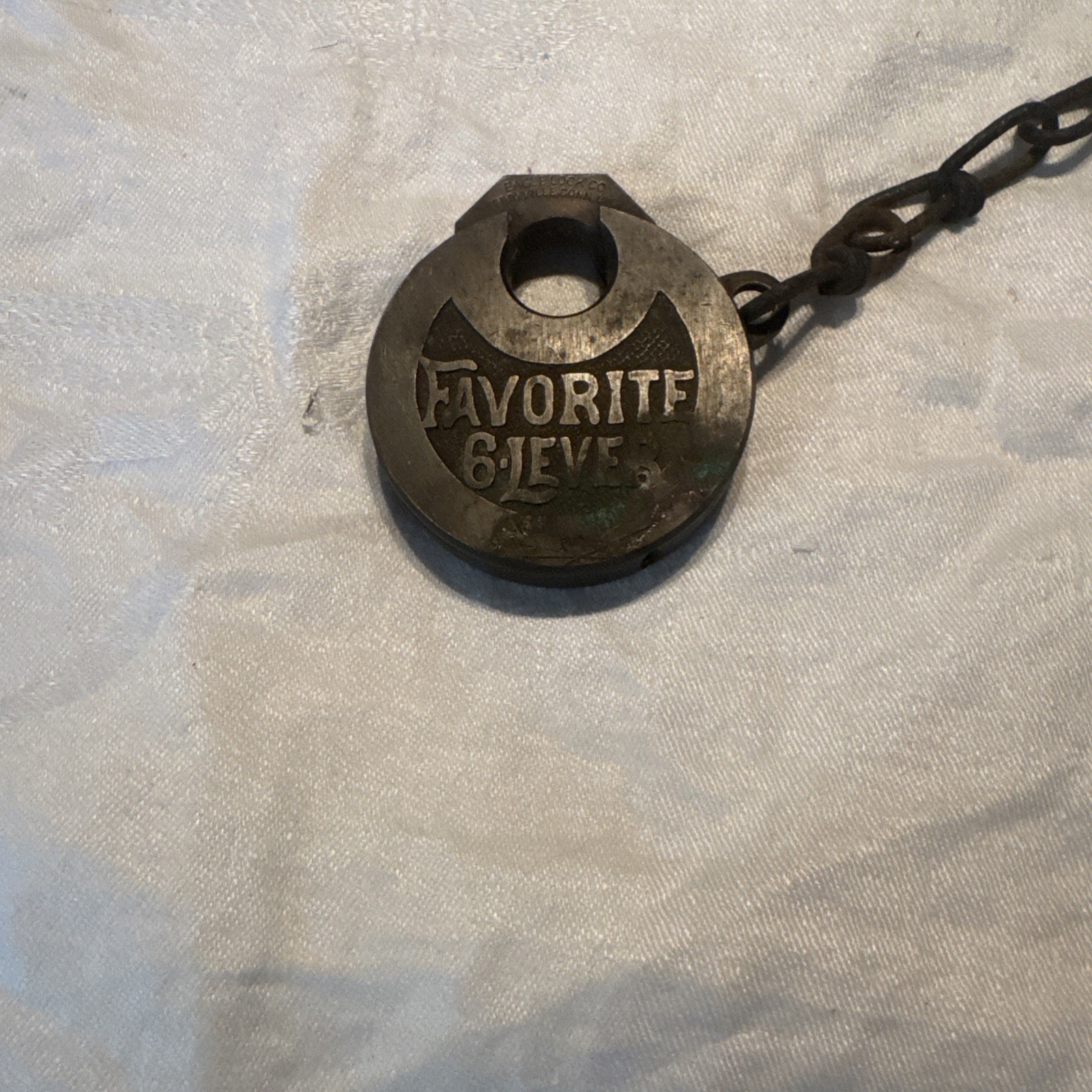 Vintage Antique Eagle Favorite 6 Lever Padlock Lock No Key