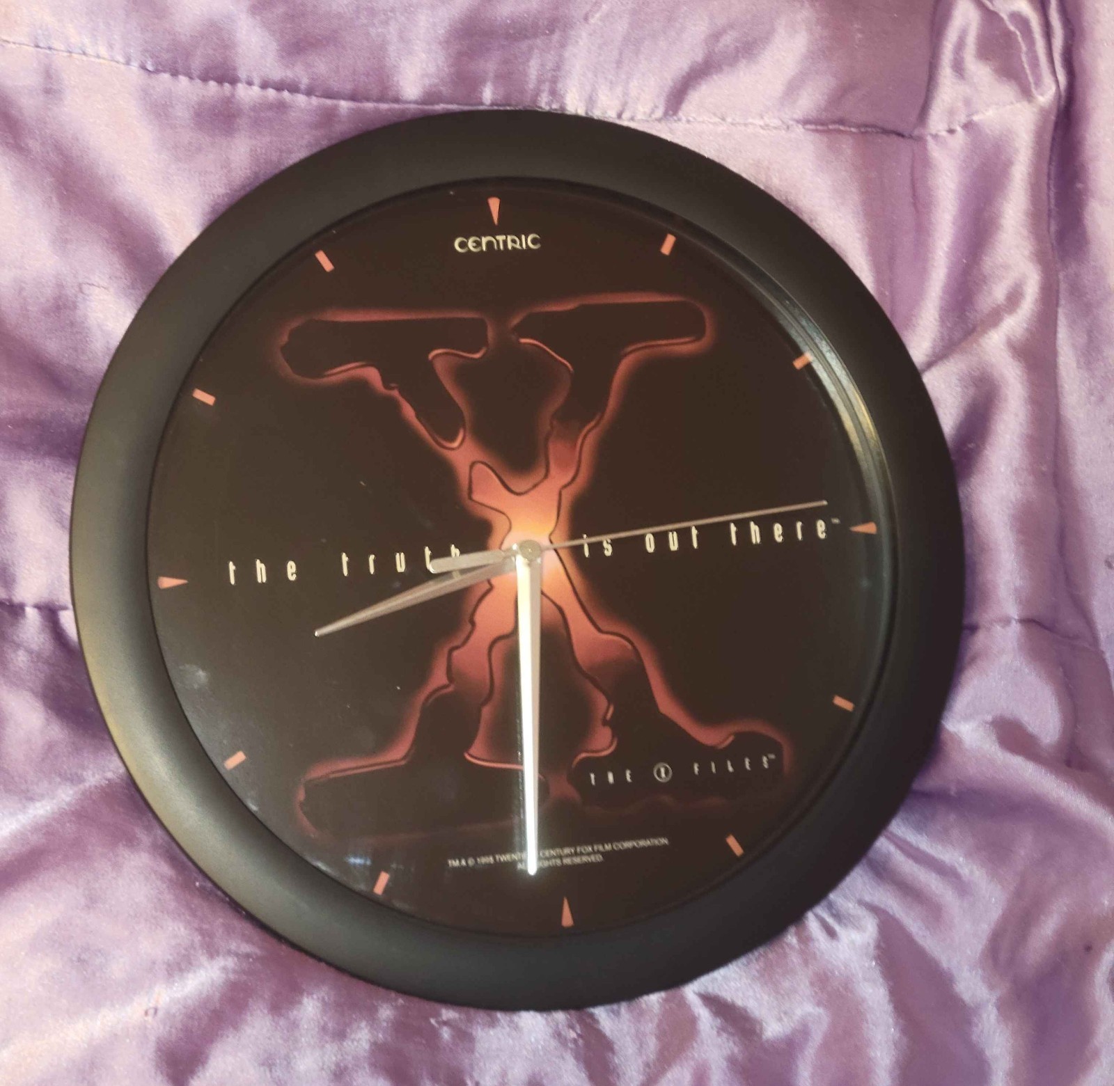 X-Files Vintage Clock \'Liquid X\' / The Truth Is Out There -  Centric 1995