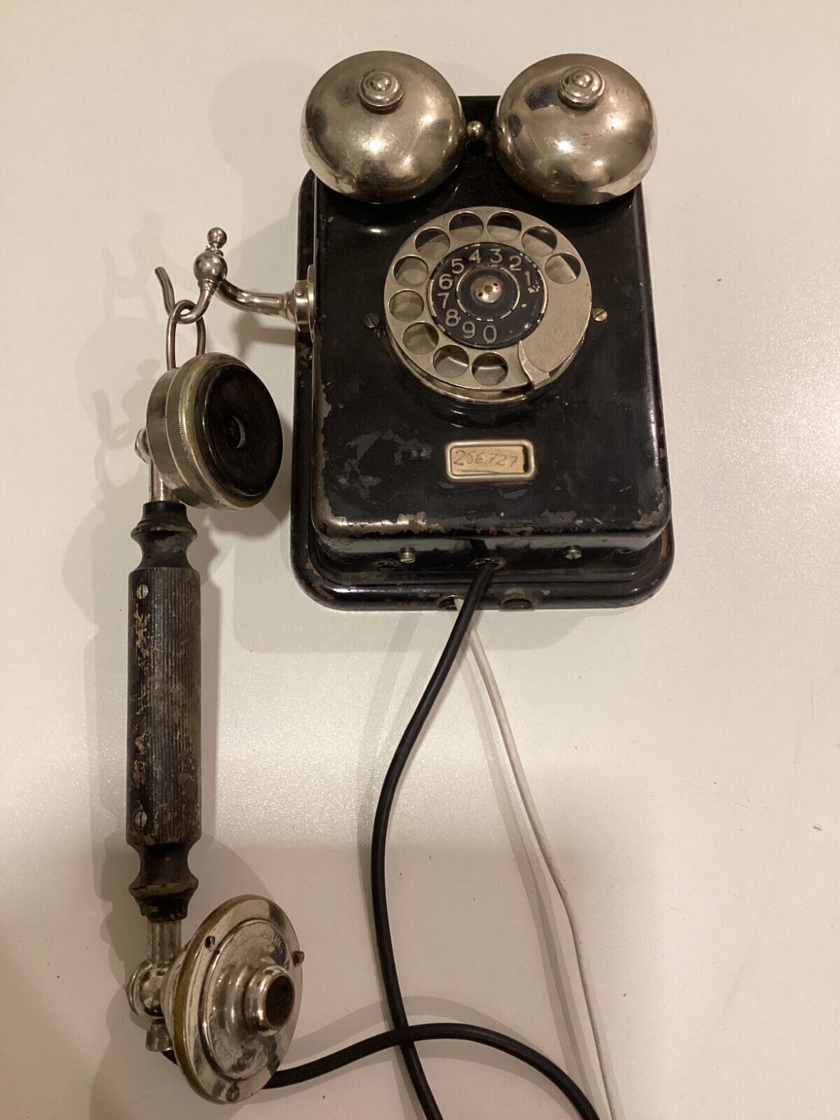 LM ERICSSON DE 100 WALL PHONE ANTIQUE 1920s MADE IN SWEDEN