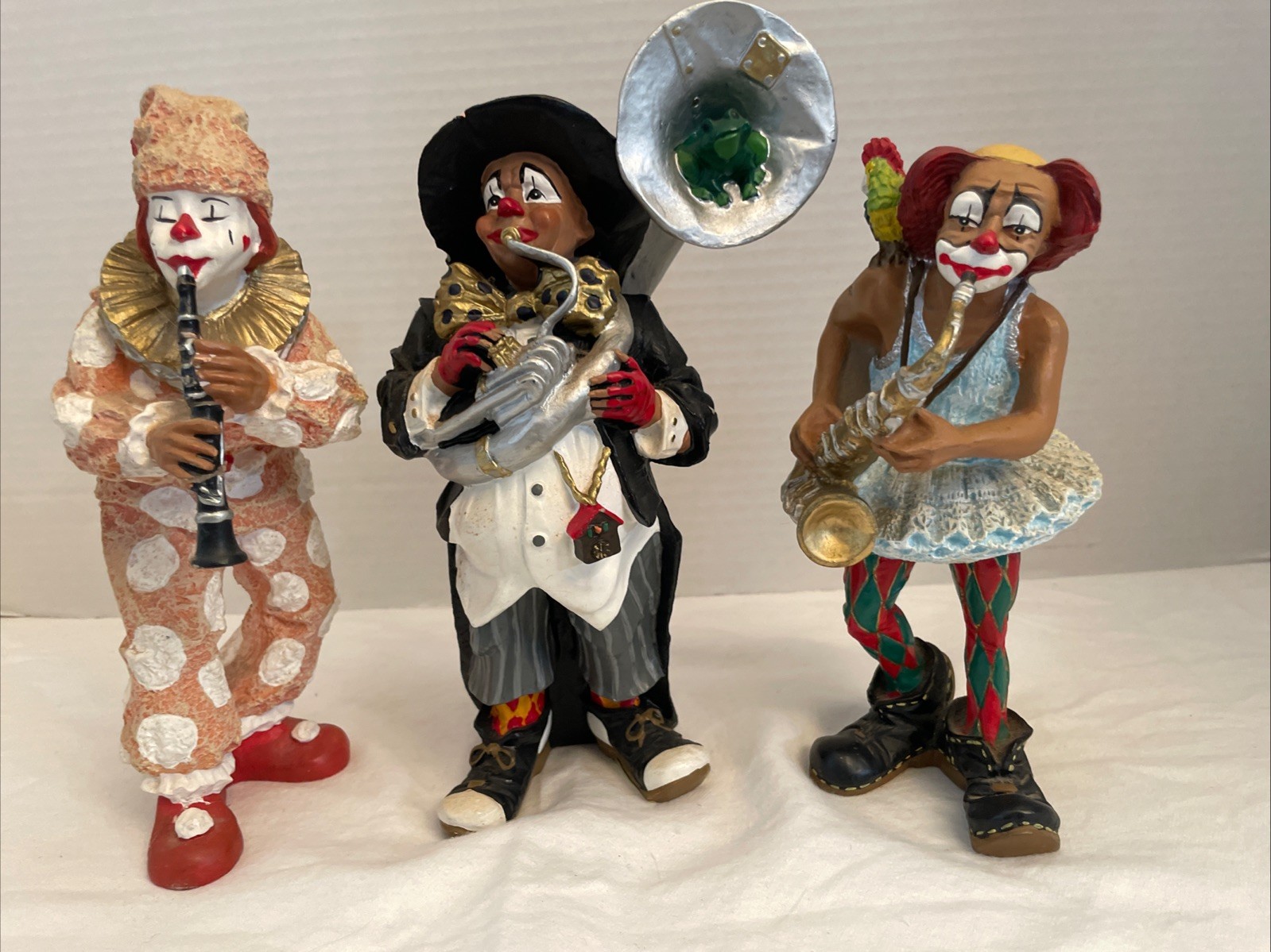 Vtg Enesco Parastone Clown Figurines Playing Clarinet, Tuba, and Saxophone (64)