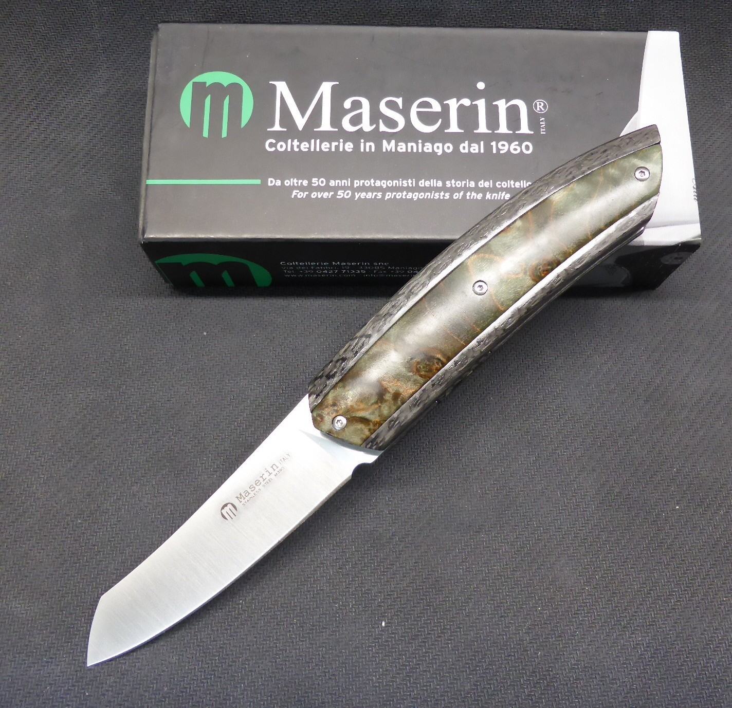 Maserin 375/RV AM5 M390 Flipper Carbon Fiber w/ Green Wood Inlay Made in Italy Maserin 375/RV AM5 M390 Flipper Carbon Fiber w/ Green Wood Inlay Made in Italy