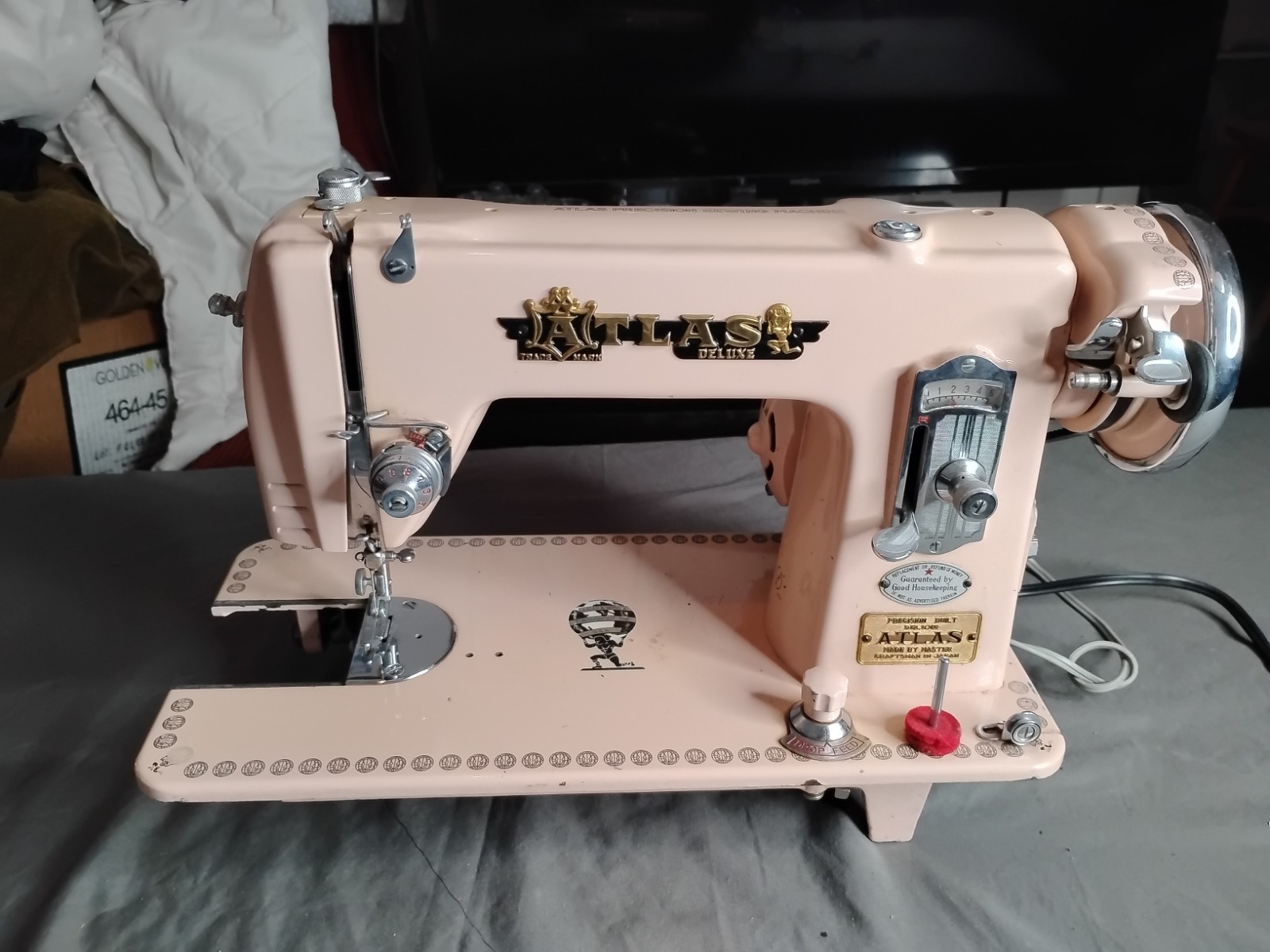 Vintage Sewing Machine  1950s Atlas Brand Deluxe Precision Pink Vtg Works