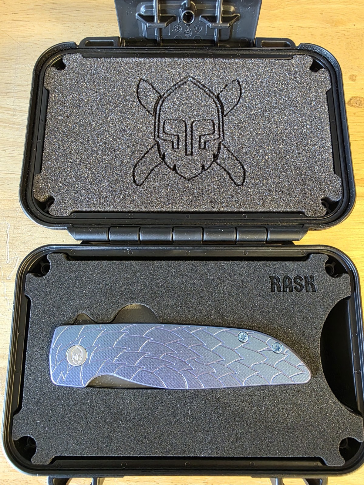 Grimsmo Rask Dragon Scale Handles RWL34 Steel Blade