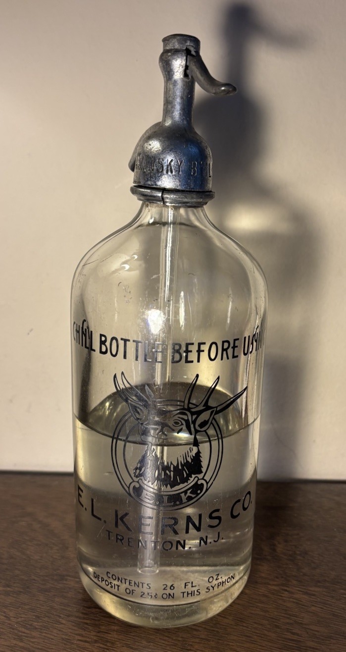 E. L. Kerns Co Trenton, N. J. Vintage Elk Head Seltzer Bottle with Syphon