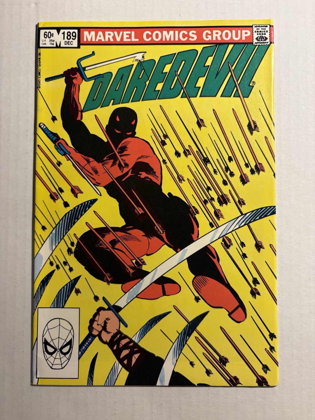Daredevil #189 (Marvel Comics December 1982) Daredevil #189 (Marvel Comics December 1982)
