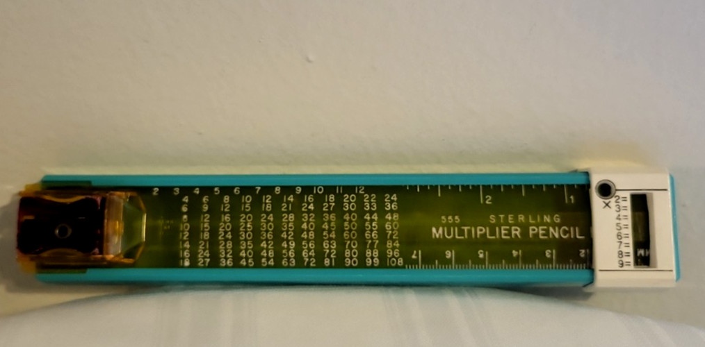 VTG Sterling 555 Red Multiplier Pencil Box Sharpener Pencils Turquoise White 8\