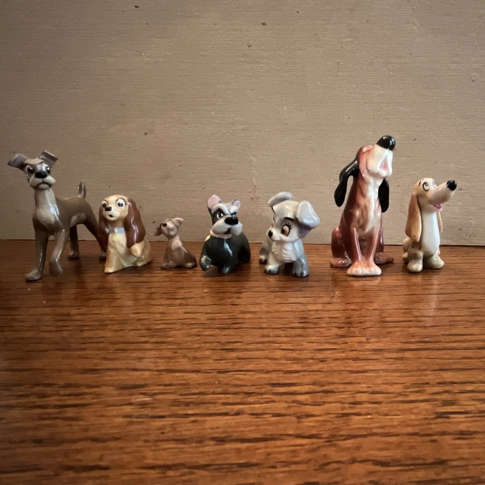 Disney Lady and the Tramp Mini Figurines Set of 7 Dogs 3\