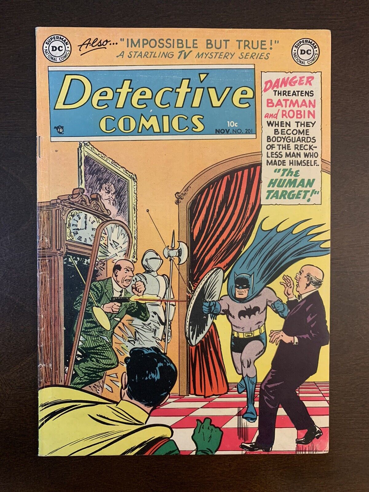 DETECTIVE COMICS #201 4.0-5.0 First Appearance Of The Human Target Golden Age