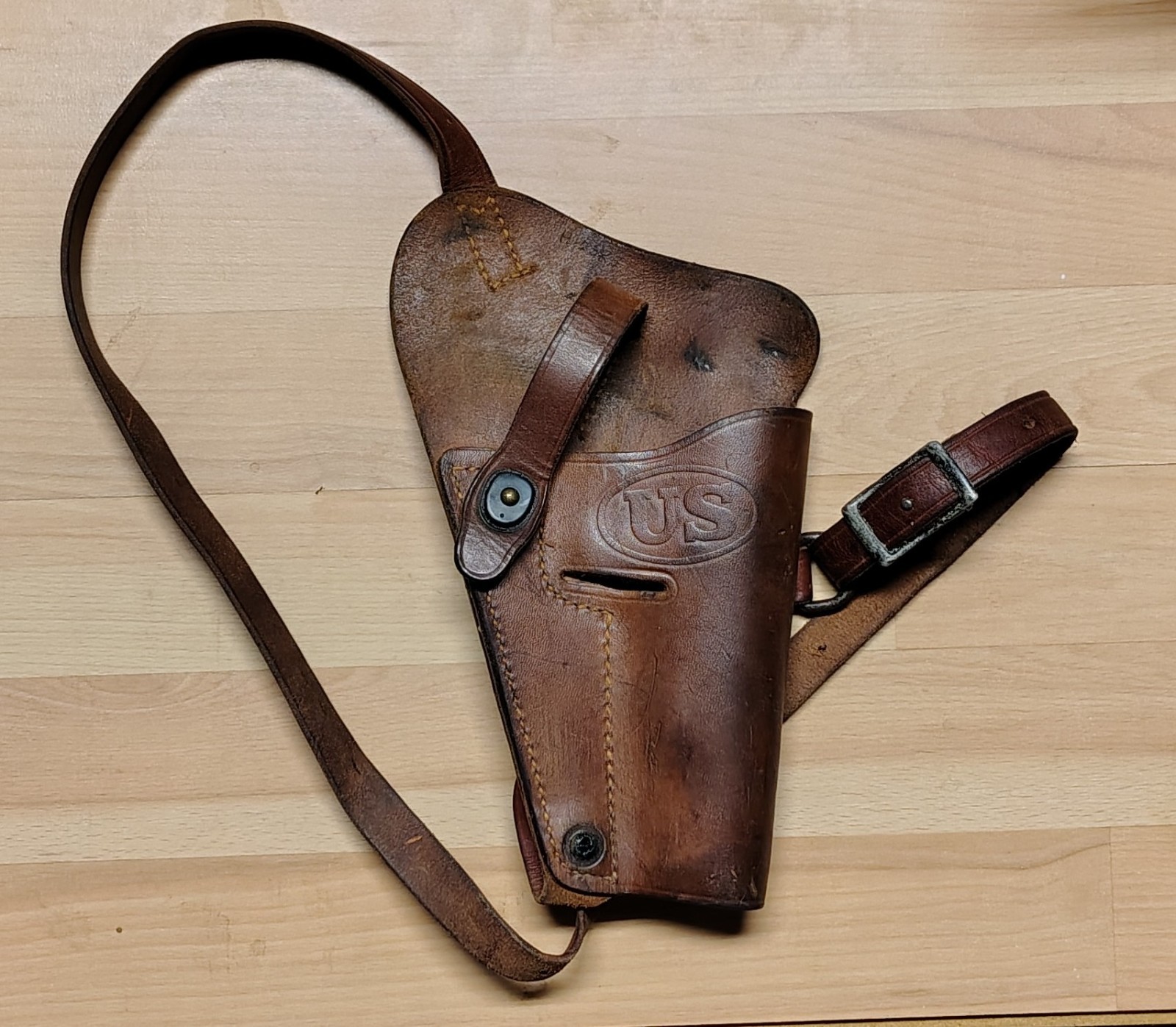 WWII US Army M3 Leather Shoulder Holster Colt M1911A1 Pistol U.S. BOYT WW2 1943 WWII US Army M3 Leather Shoulder Holster Colt M1911A1 Pistol U.S. BOYT WW2 1943