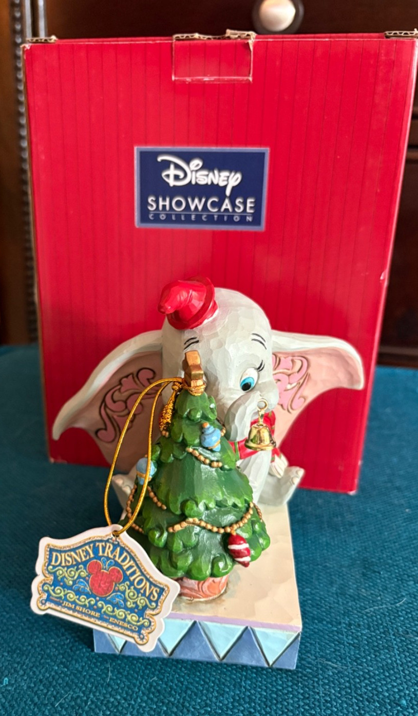 Disney Traditions Dumbo Merry Moments Figurine Enesco 6016889