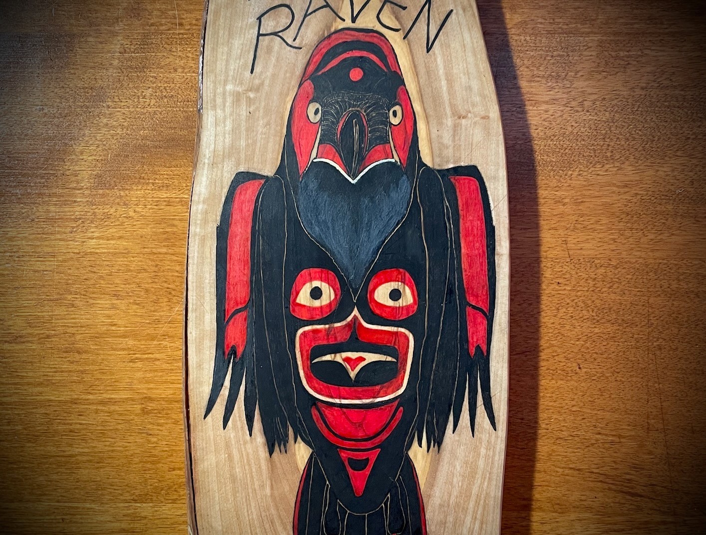 SPIRIT RAVEN * HAND-PAINTED WOOD IN A WEST-COAST STYLE * PAGANISM FIRST NATIONS