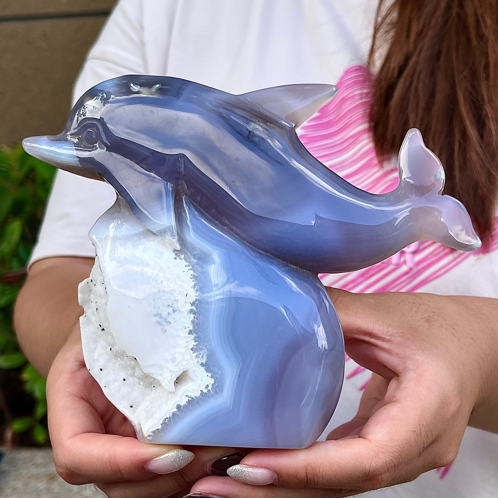 1.23LB   Natural carved agate dolphin shaped crystal skull decoration gift