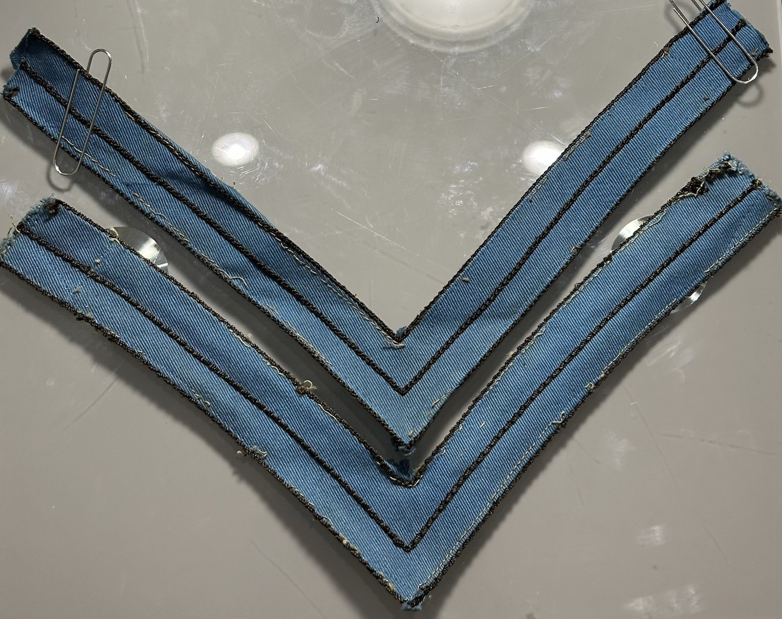 ORIGINAL PAIR M1898 INFANTRY CORPORAL DUCK CHEVRONS (OFF A 98 KHAKI) RARE