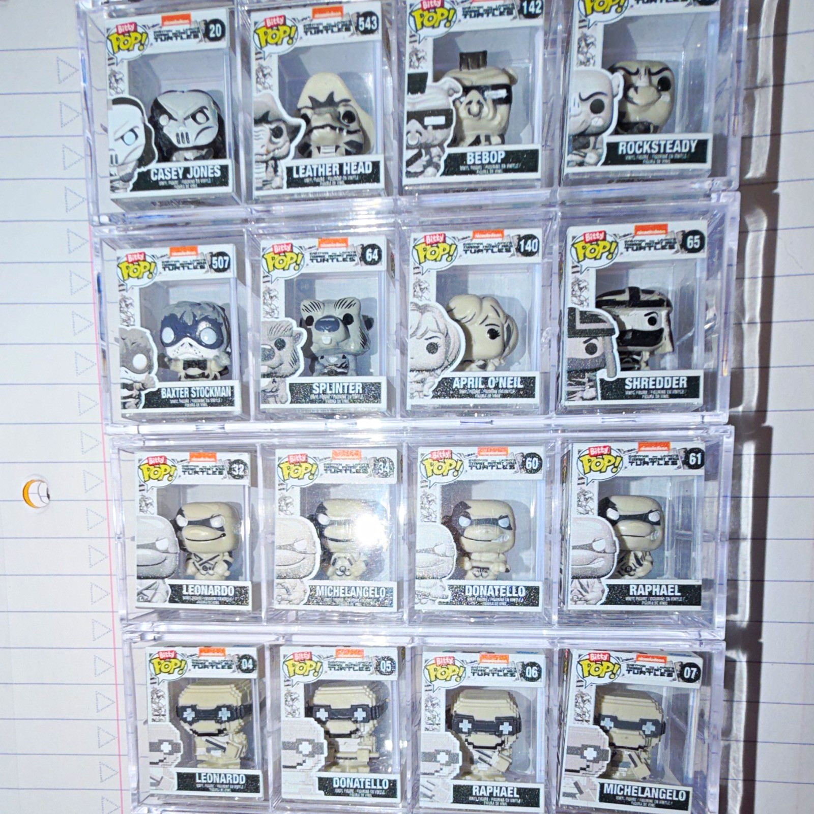 Funko Pop Teenage Mutant Ninja Turtles 16 Pack Black & White Full Set Funko Pop Teenage Mutant Ninja Turtles 16 Pack Black & White Full Set