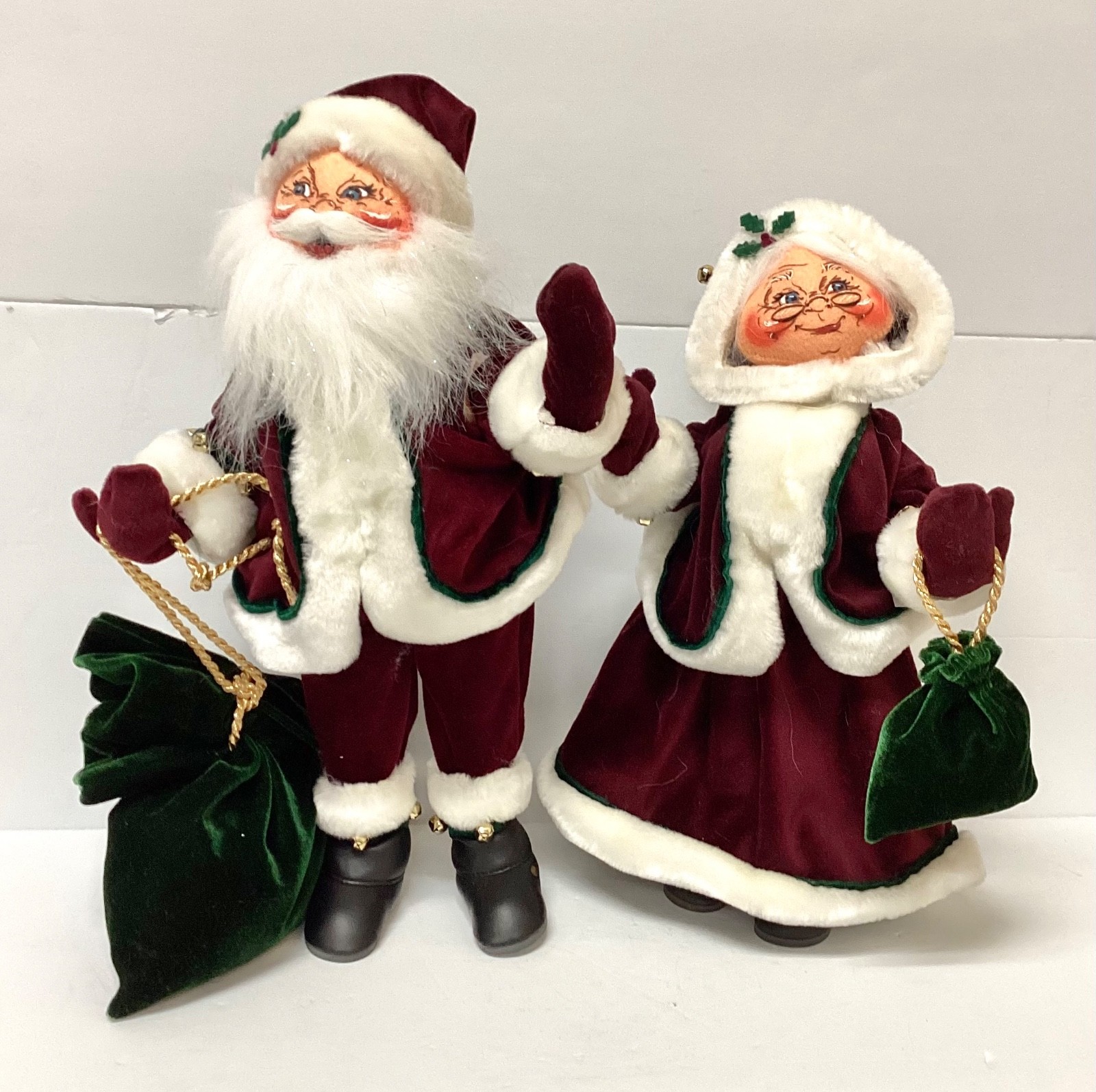 2005 Lot of 2 ANNALEE 