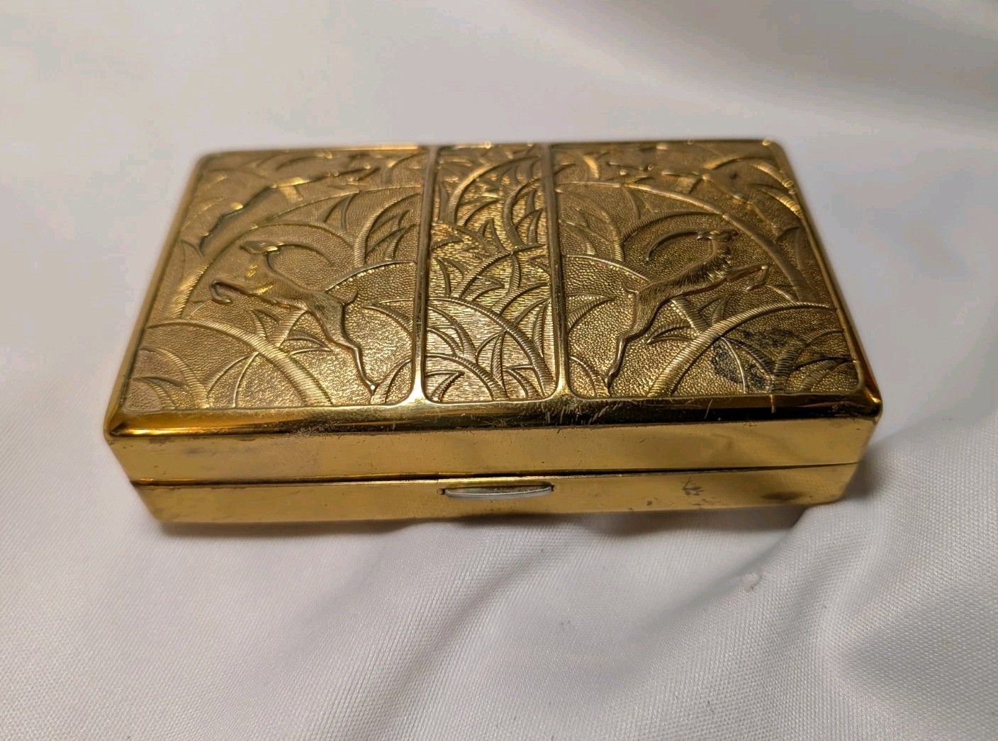 Vintage 1950s Elgin America Metal Powder Compact Minaudiere Case Gazelles Motif