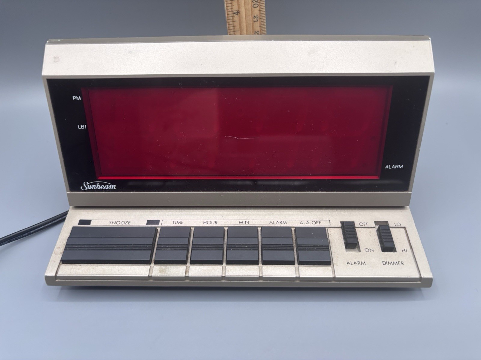Sunbeam Digital LED Alarm Clock 887-35 model WE38 TESTED