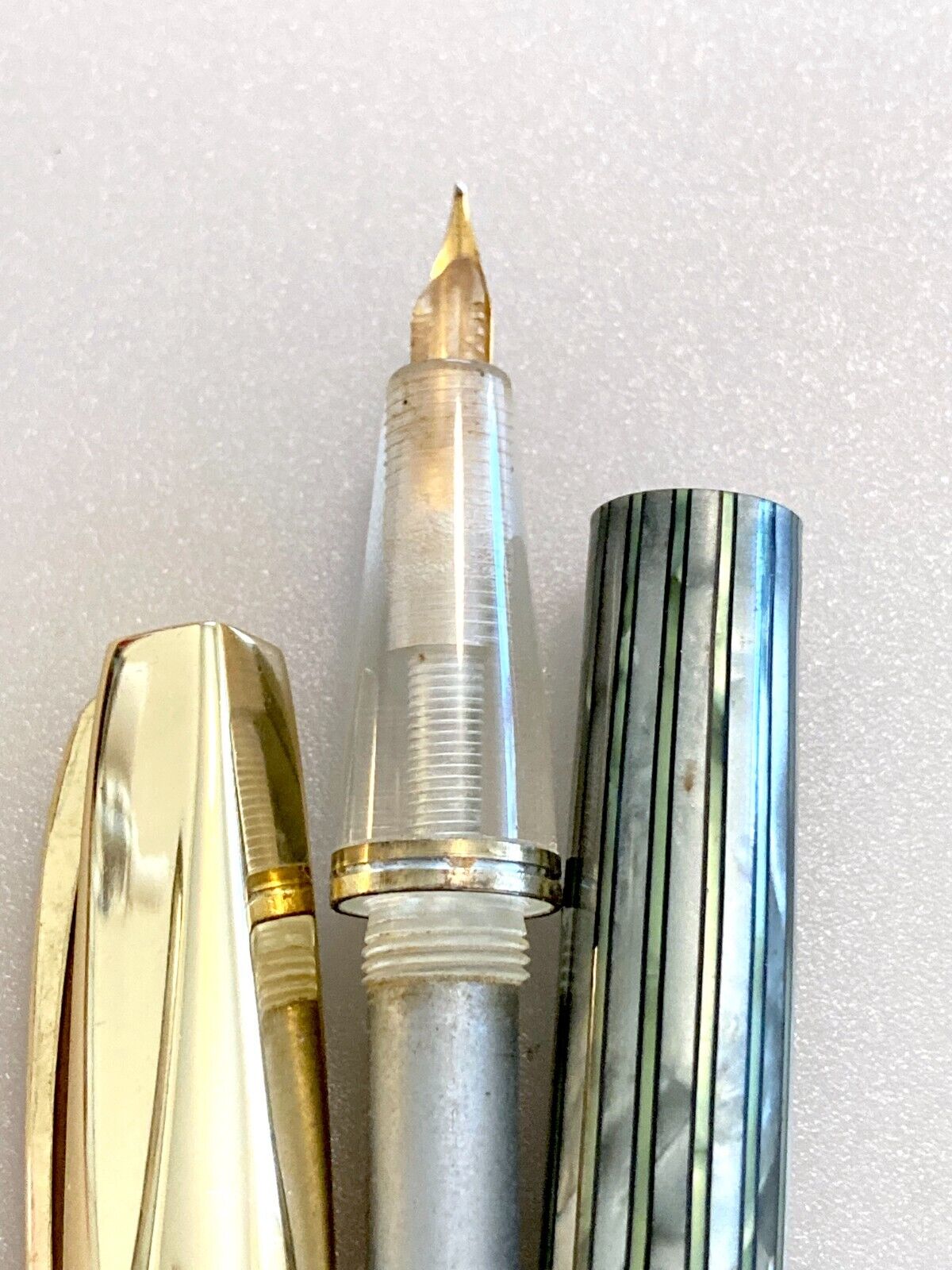 Japanese  vintage  fountain pen WB  with  ink sac from Japan